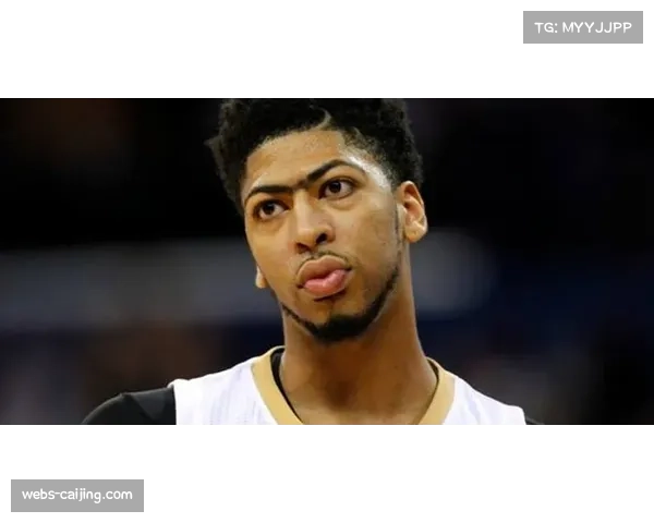 阿诺德左腿股四头肌损伤，将缺席约两个月